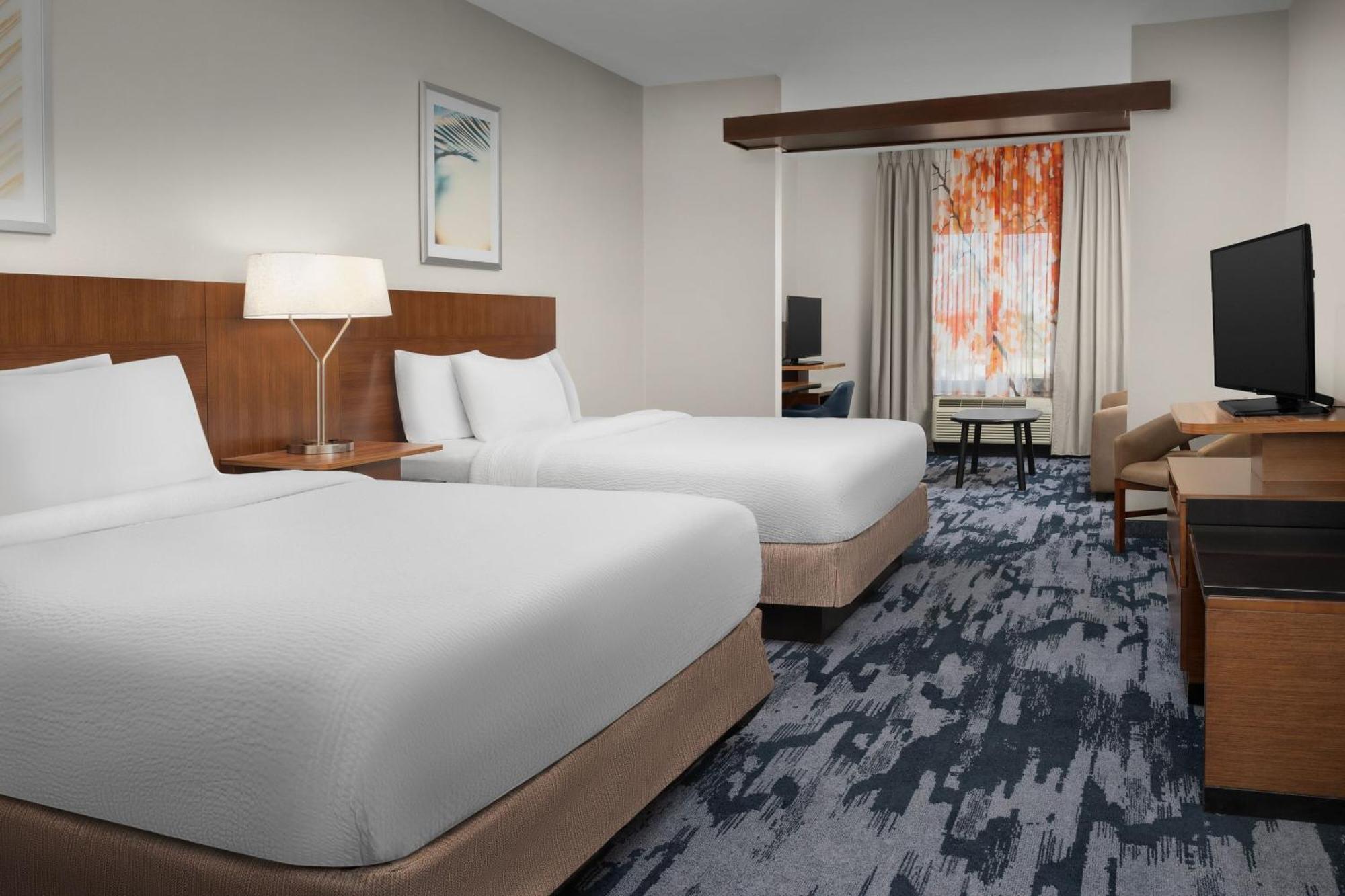 Fairfield Inn & Suites By Marriott Panama City Beach Upper Grand Lagoon Екстериор снимка