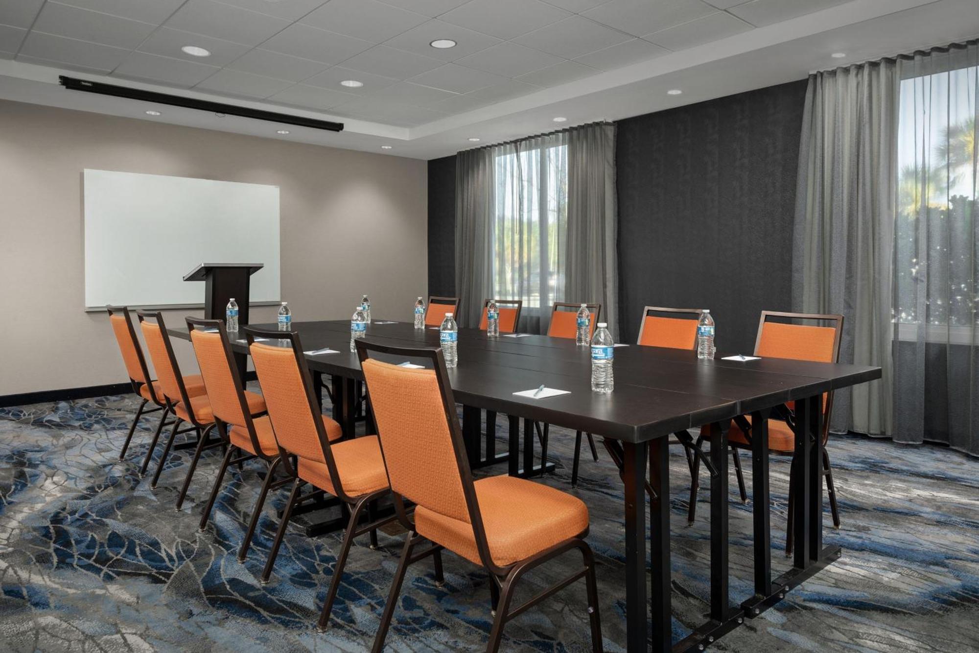 Fairfield Inn & Suites By Marriott Panama City Beach Upper Grand Lagoon Екстериор снимка