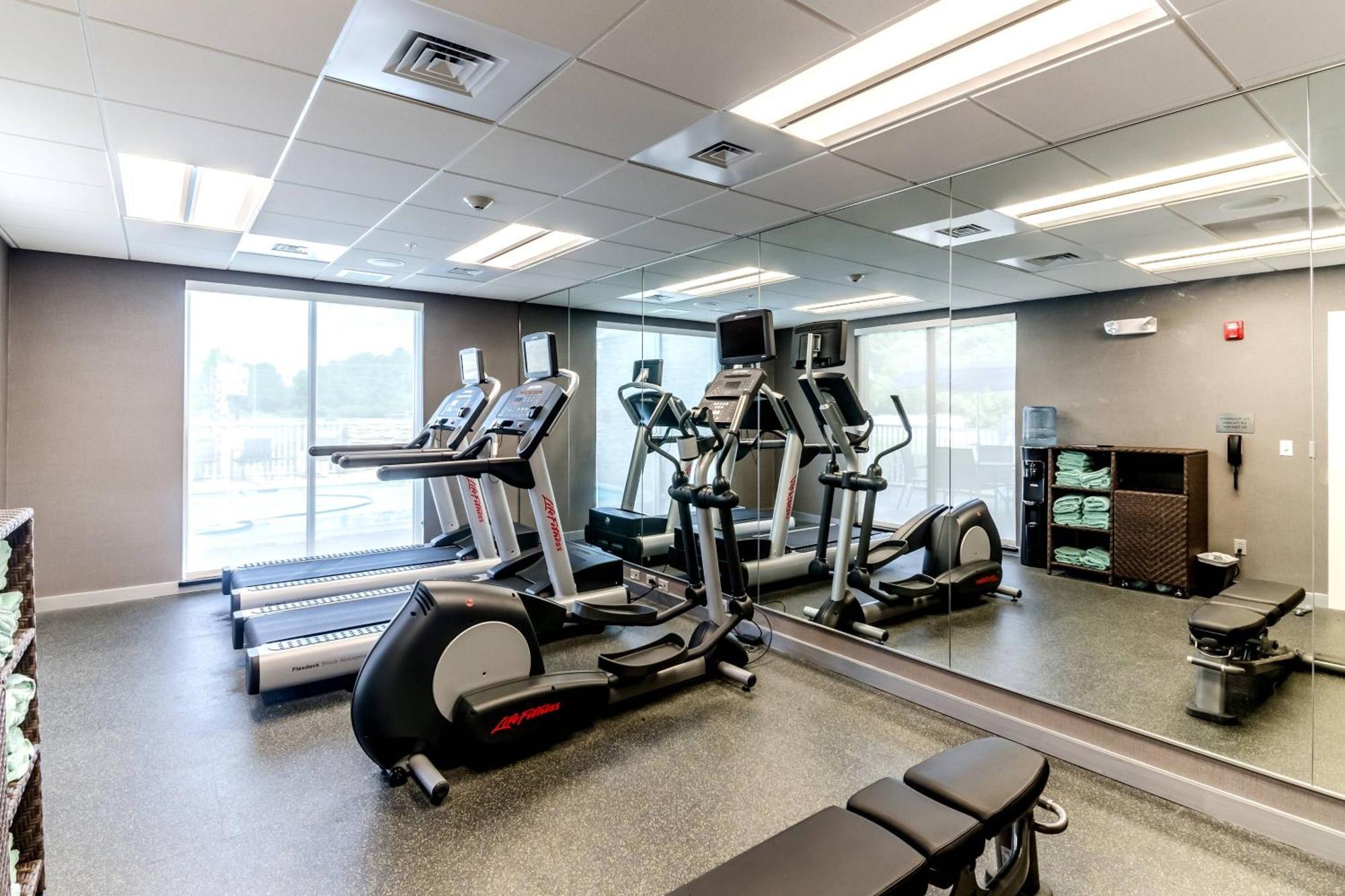Fairfield Inn & Suites By Marriott Panama City Beach Upper Grand Lagoon Екстериор снимка