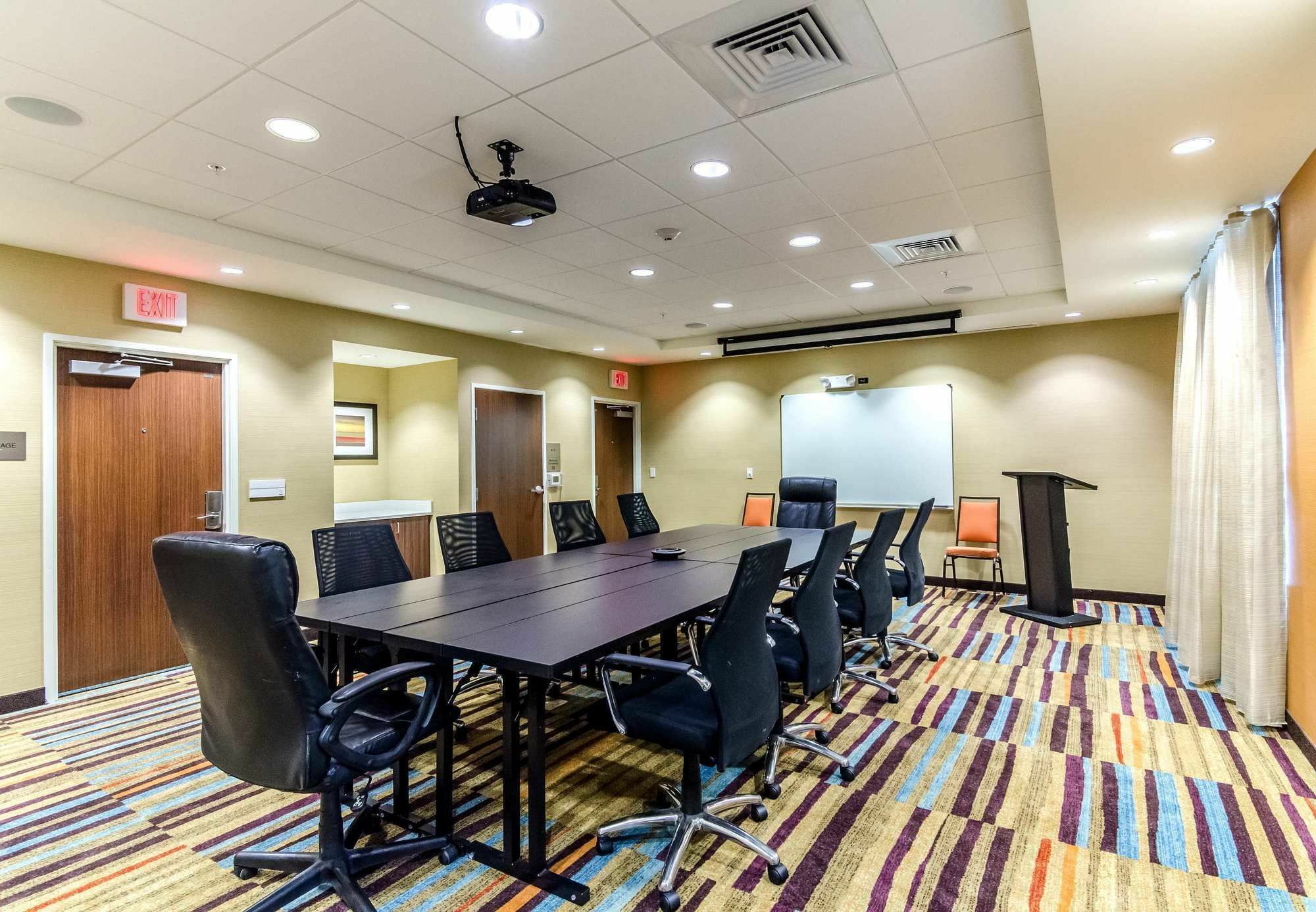 Fairfield Inn & Suites By Marriott Panama City Beach Upper Grand Lagoon Екстериор снимка